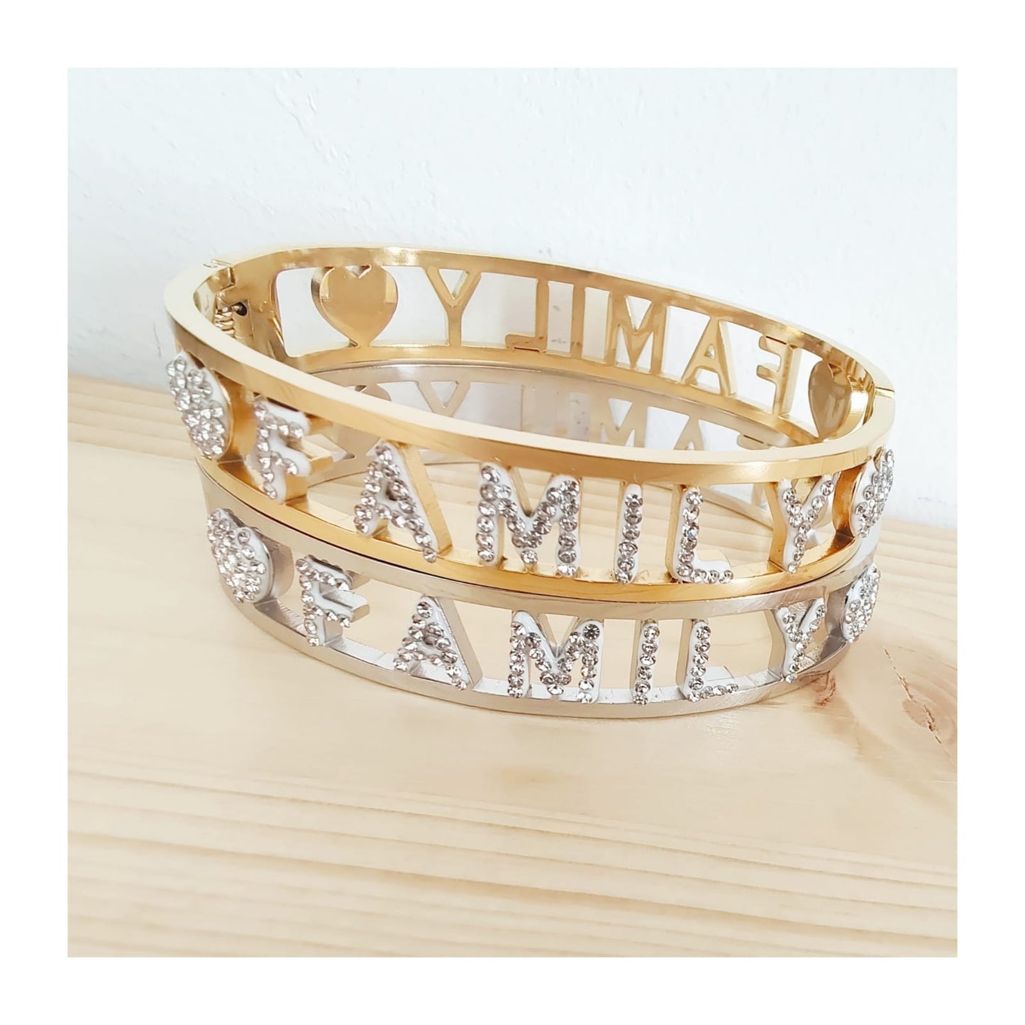 BRACCIALE FAMILY